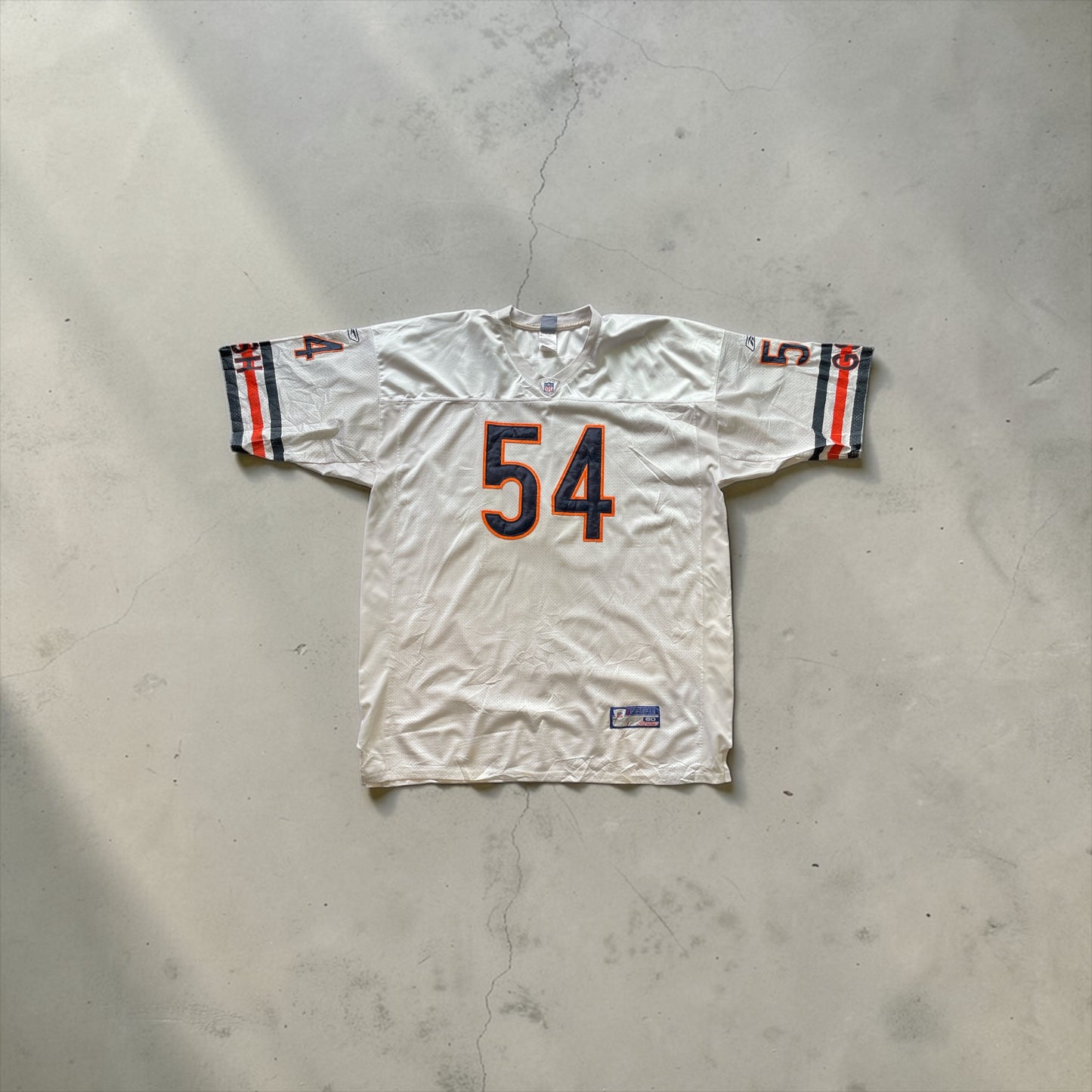 Reebok Chicago Bears Brian Urlacher #54 Away NFL Jersey White Size 60 (4XL)