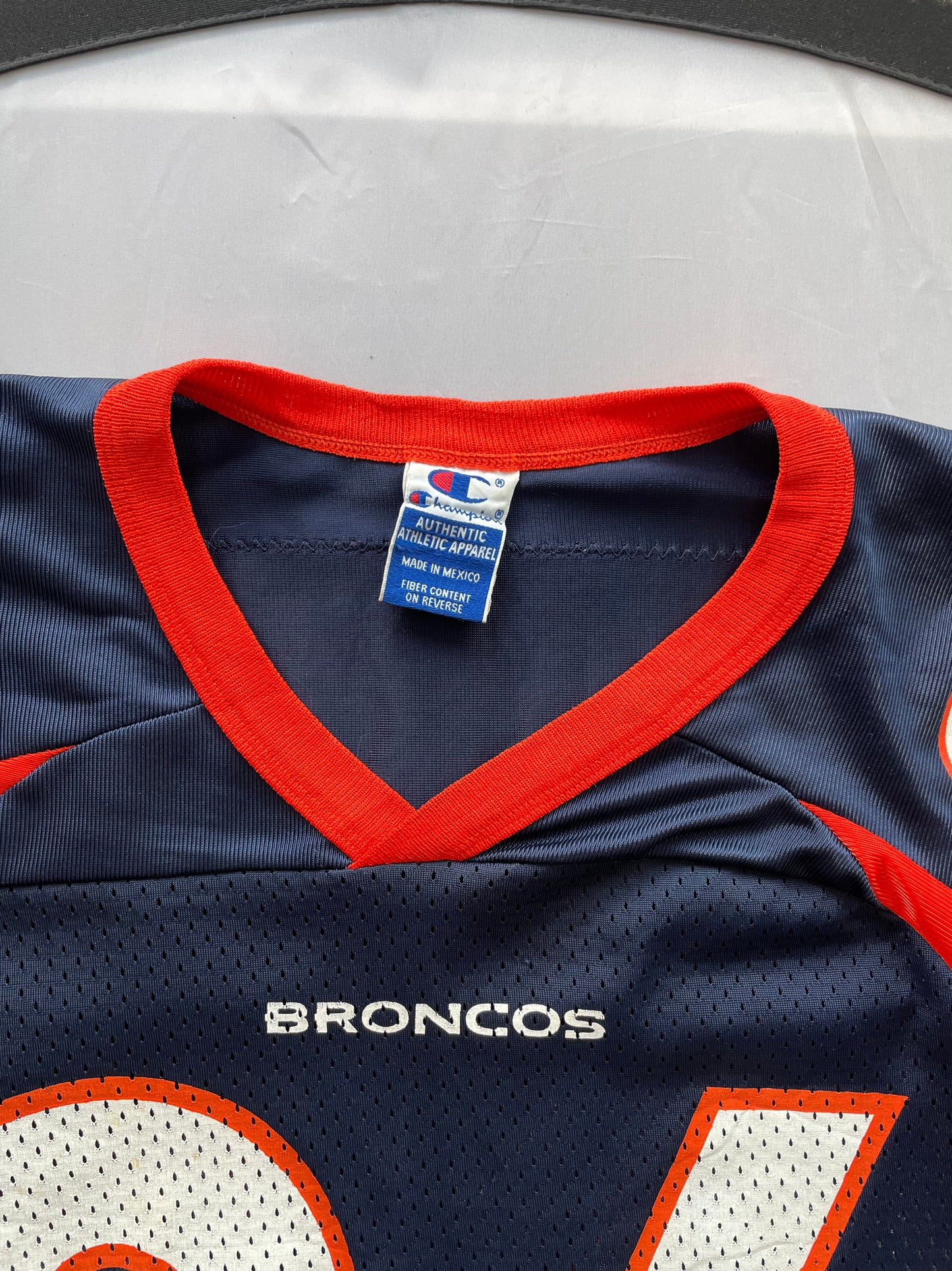 Vintage Champion Denver Broncos Shannon Sharpe #84 NFL Jersey Size 44 (Medium)