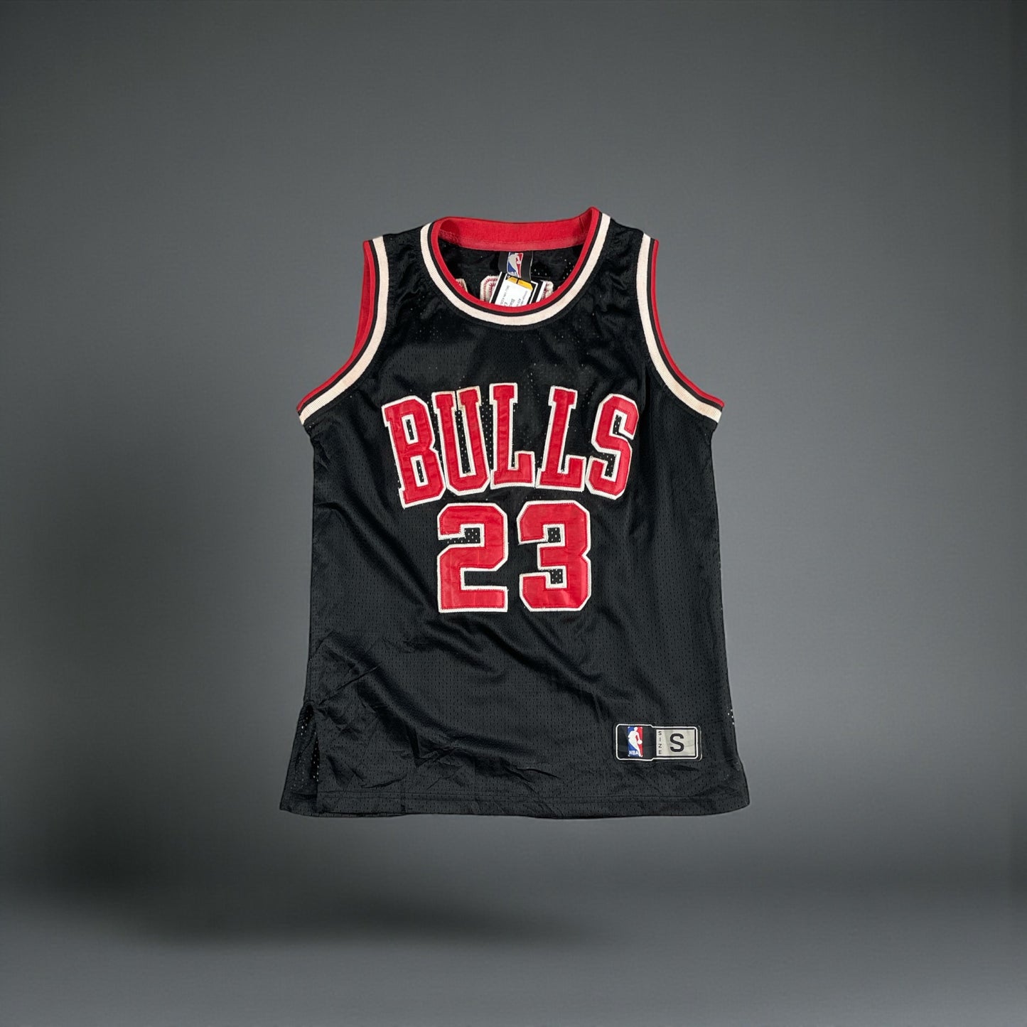Vintage - Chicago Bulls #23 Michael Jordan NBA Jersey – Kids Small