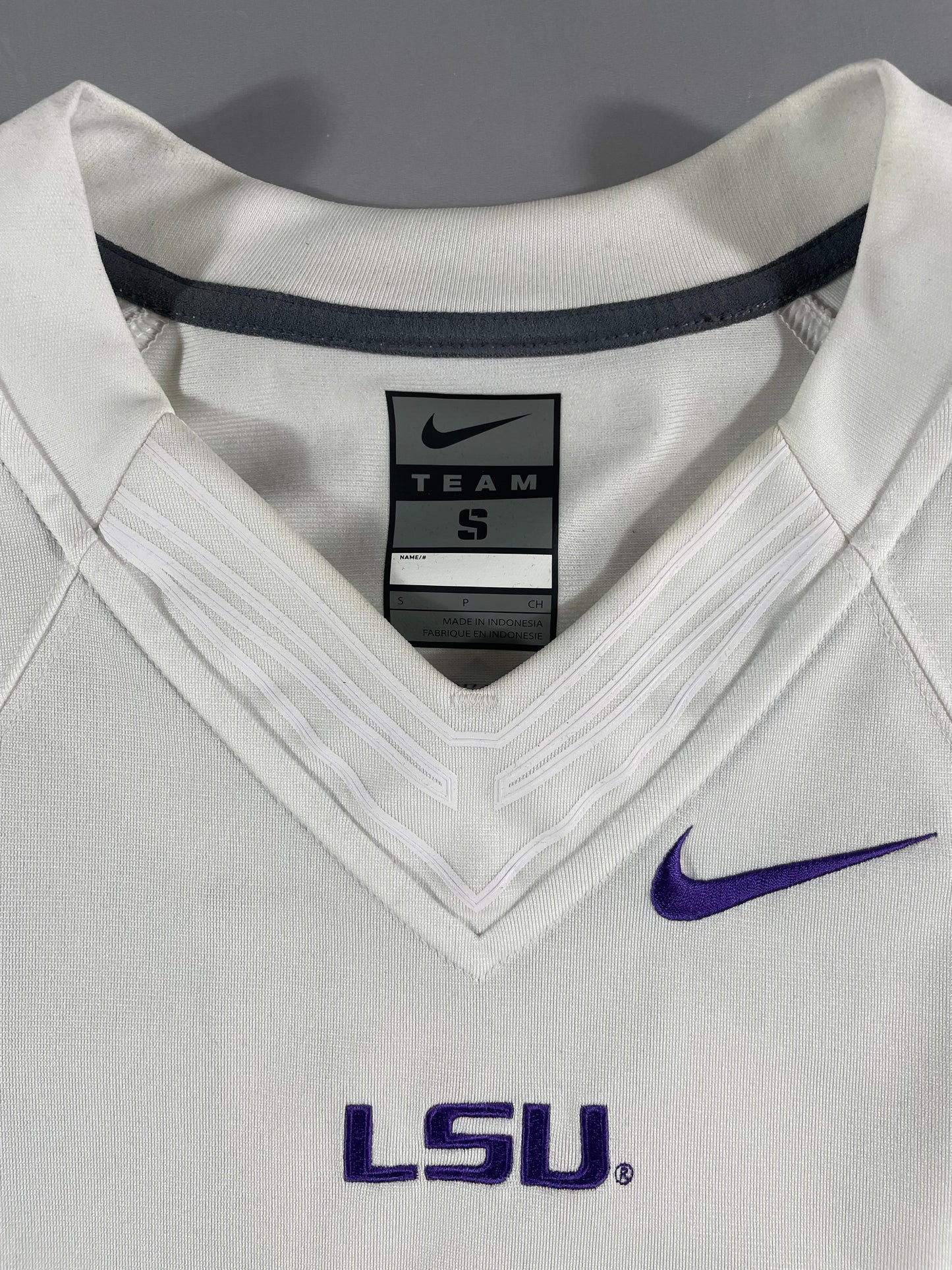 LSU Tigers #10 Football Jersey – Nike NCAA College Football Jersey White – Men’s Small