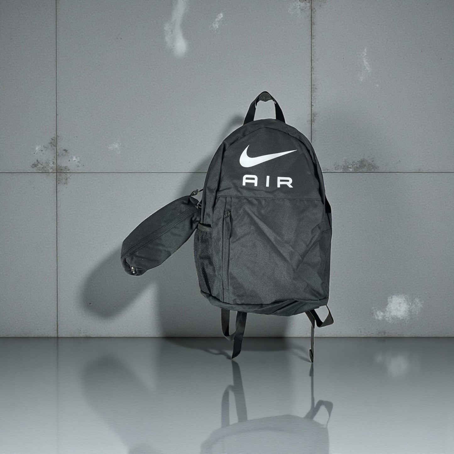 Nike Air Backpack / Rucksack – Black & White (DR6089-010) – Brand New