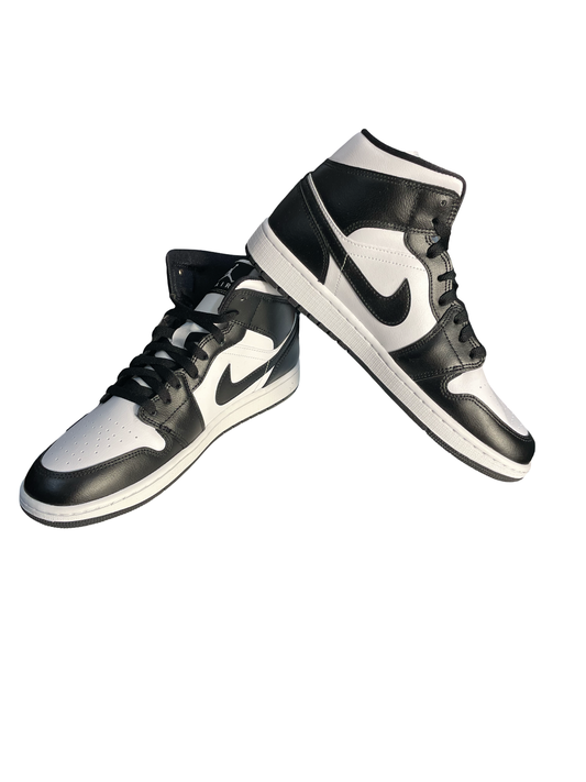 Air Jordan 1 Mid "Panda" (White/Black)