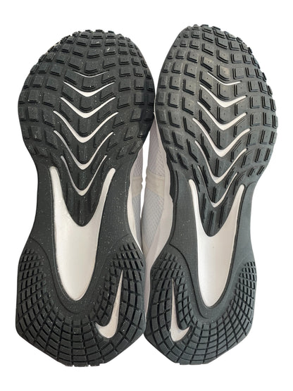 Nike Metro Tek Trainers – White / Metallic Summit White – UK 6