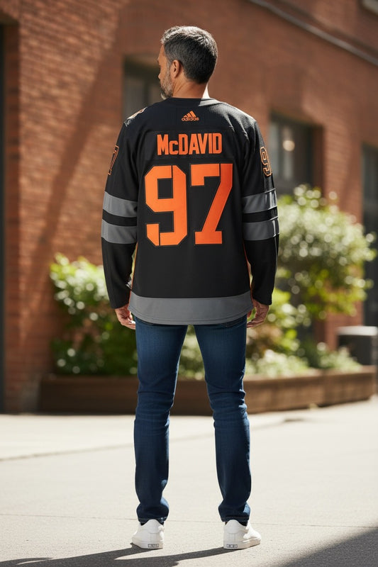 Vintage - Adidas NHL Connor McDavid #97 Team North America Jersey – Men’s Medium – World Cup of Hockey Black Shirt