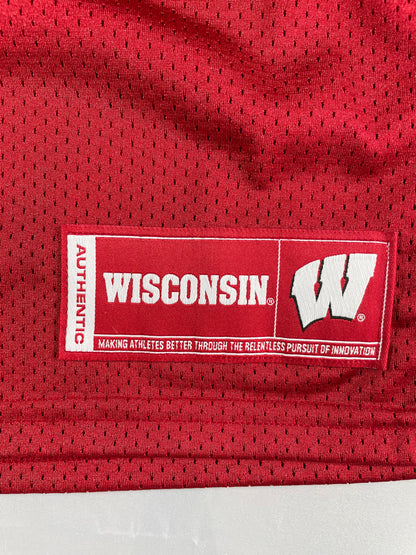 J.J. Watt Wisconsin Badgers #99 Football Jersey – Under Armour NCAA College Jersey Red – Men’s Medium